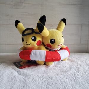 Pokémon Center Paired Pikachu Celebrations Sailor Pikachu
